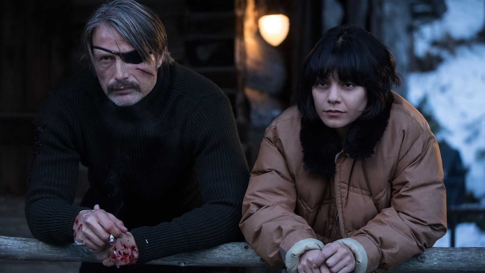 mads mikkelsen as duncan vizla and vanessa hudgens as camille in polar