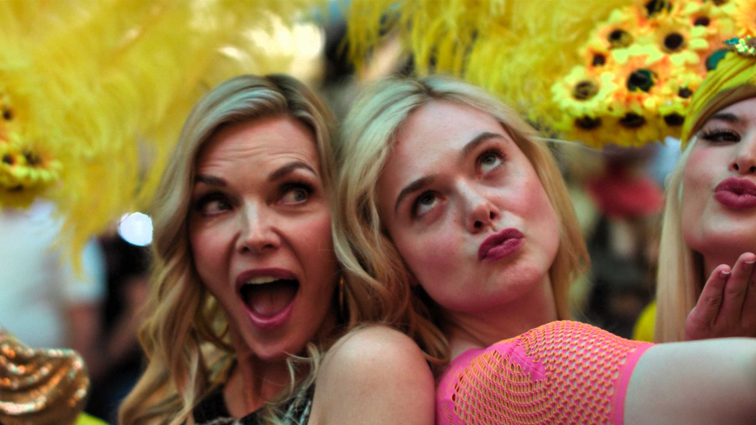 Margo and Shyanne are back to back while partying in Vegas in Margo's Got Money Troubles episode 5