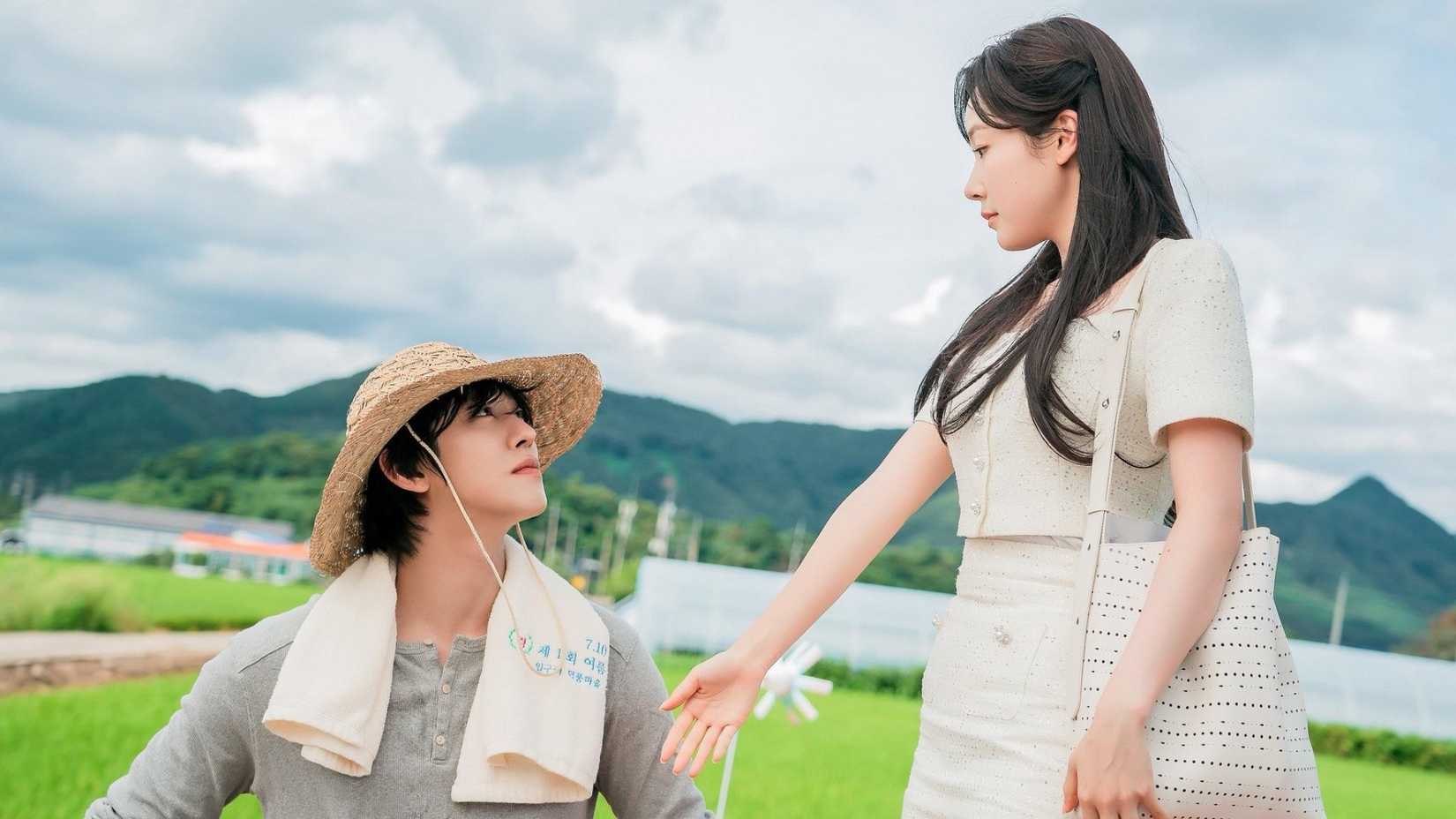 Matthew Lee (Ahn Hyo-seop) e Dam Ye-jin (Chae Won-bin) no K-drama da Netflix Sold Out on You.
