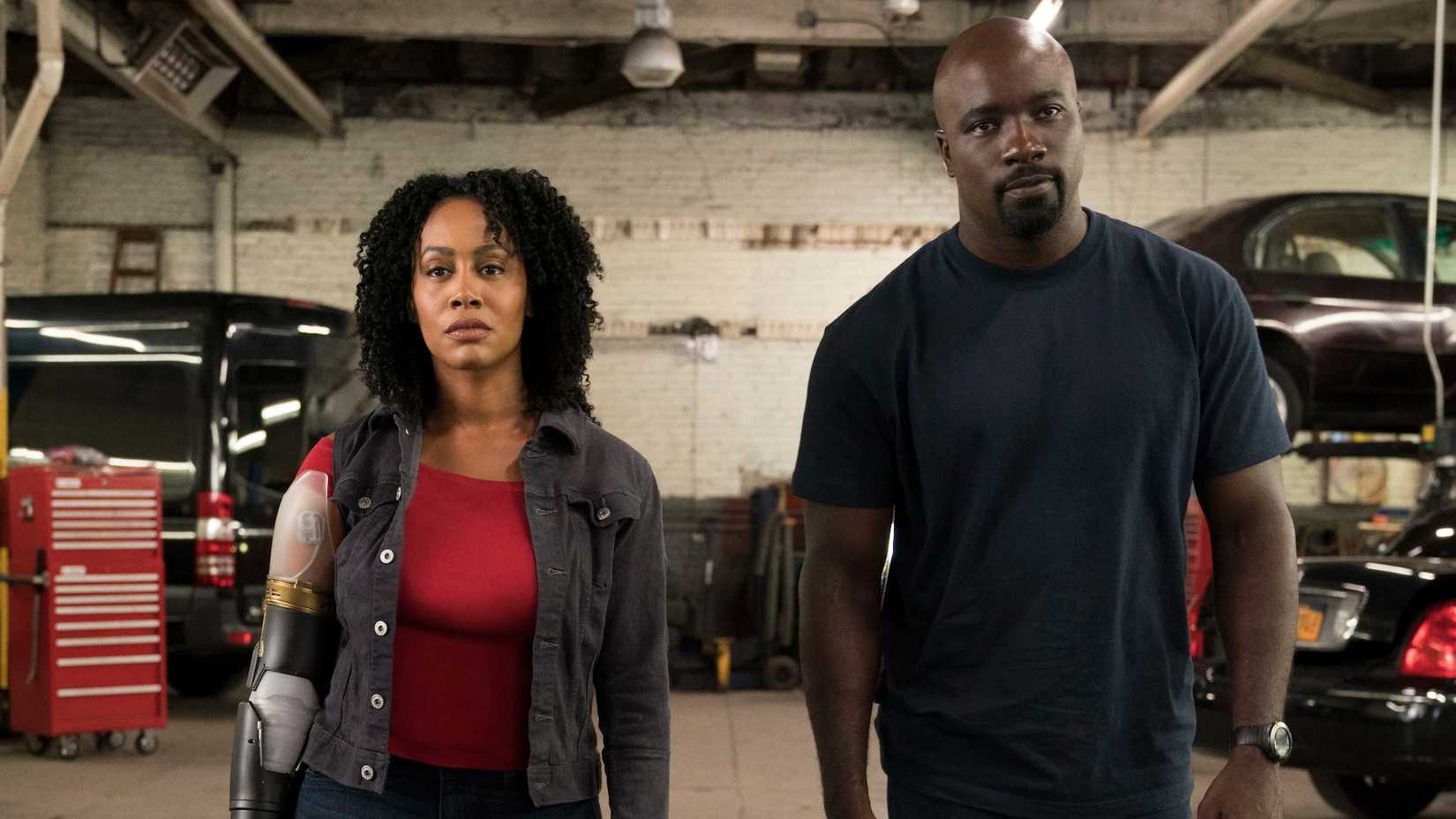 Misty Knight (Simone Missick) and Luke Cage (Mike Colter) in Luke Cage season 2