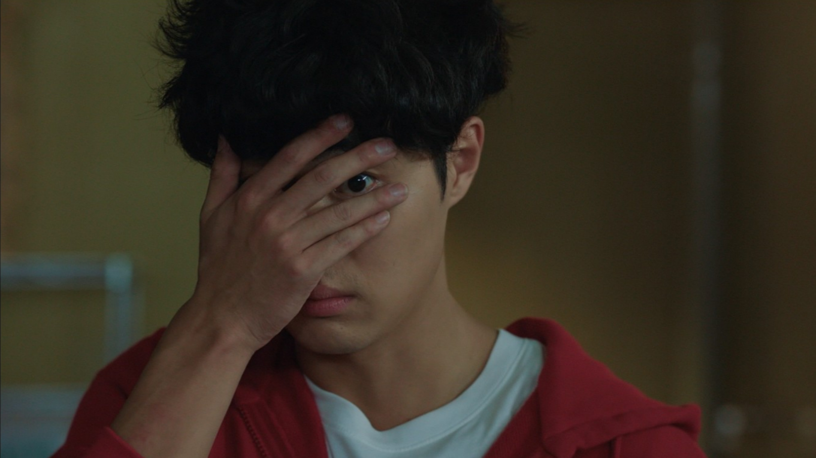 Netflix Best Action Fantasy The Uncanny Counter Mun peeking