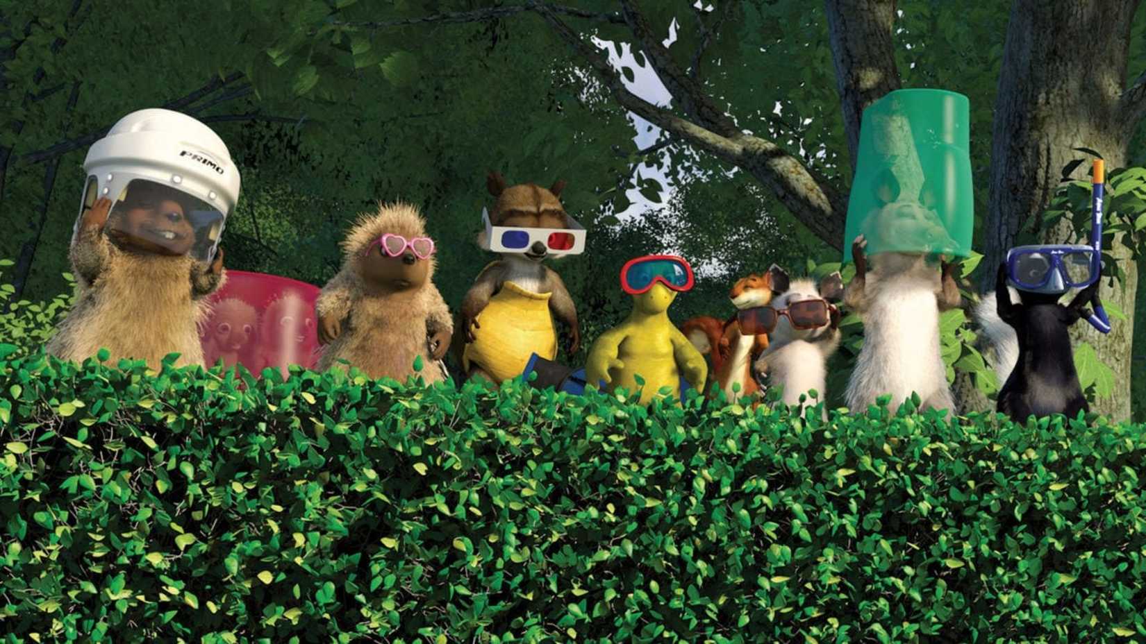 Os animais usam capacetes em Over the Hedge