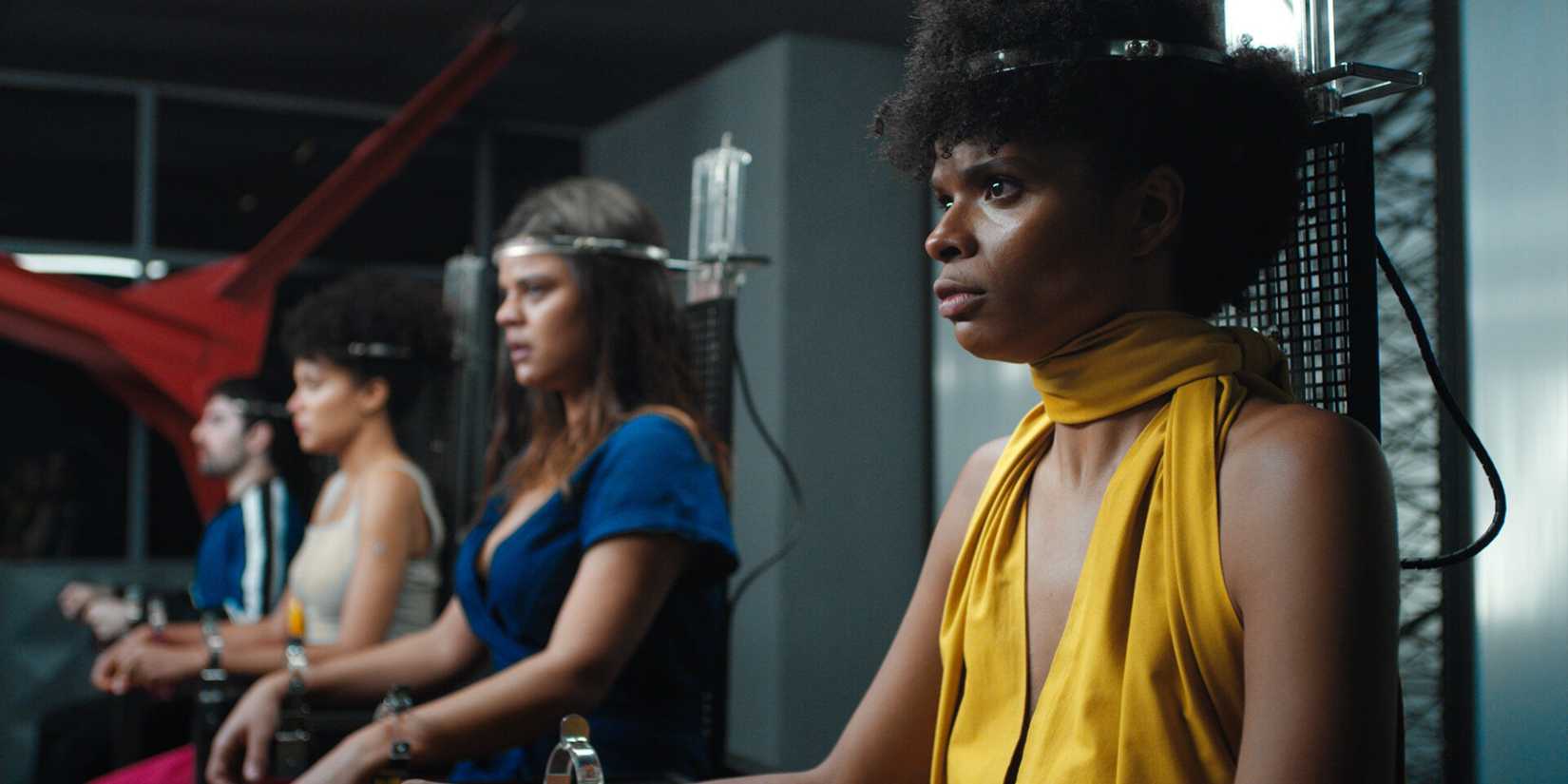 Participants taking part in The Process in 3 Percent on Netflix