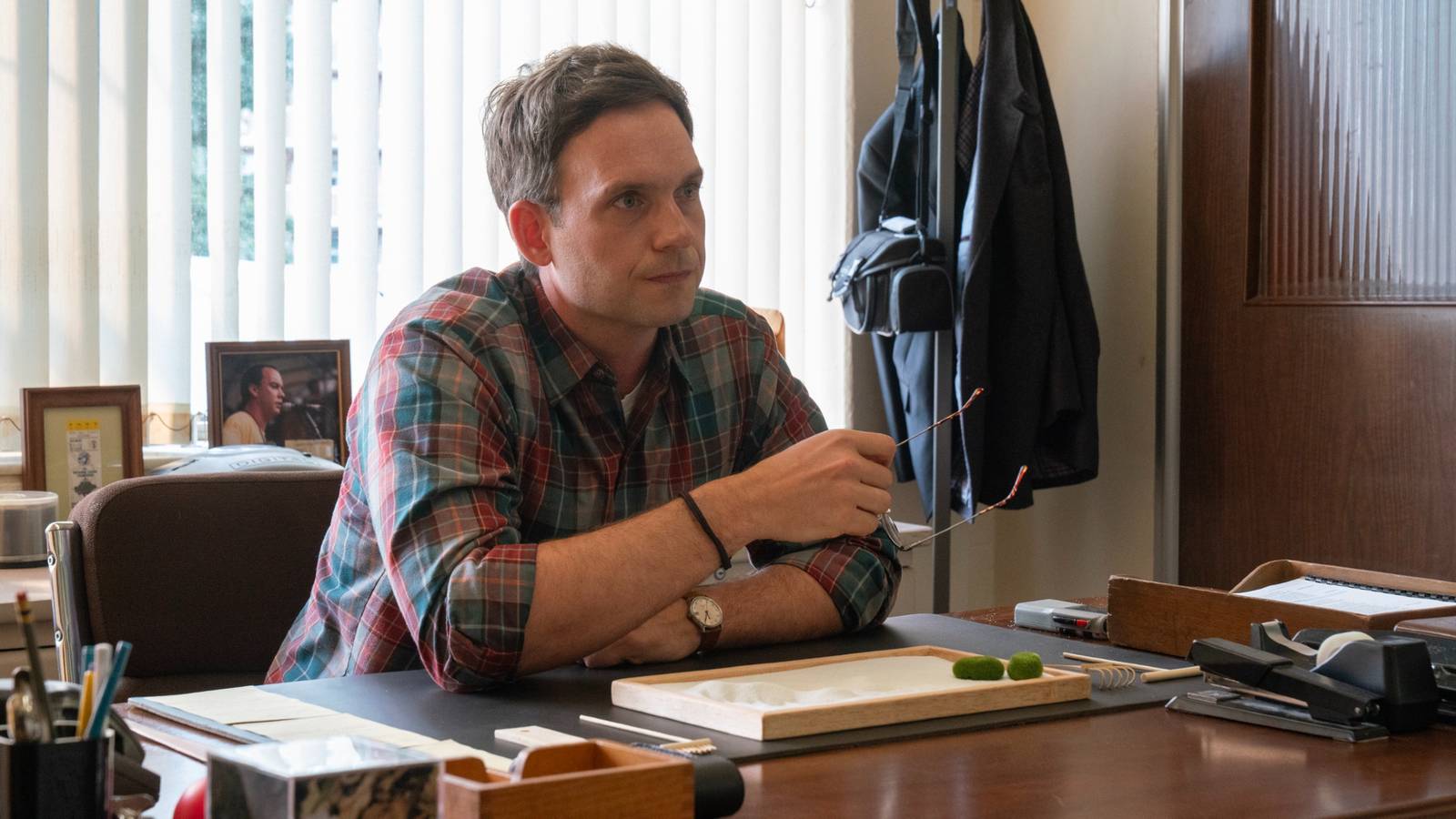 Netflix’s 8-Part Thriller Series Is One Of The Weirdest Shows You'll Ever Watch