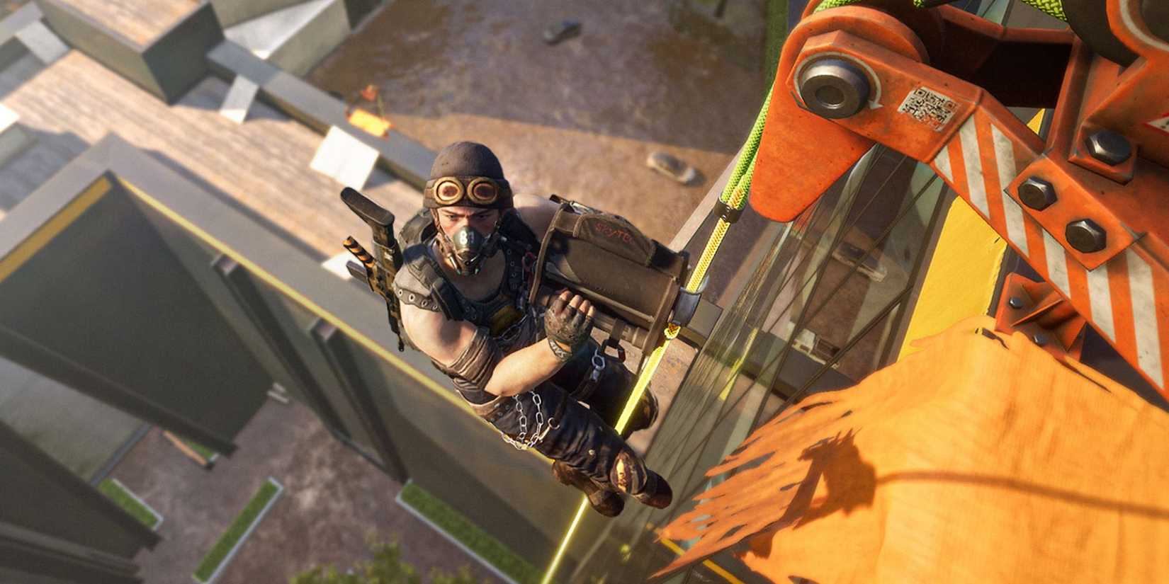A player climbs in PUBG