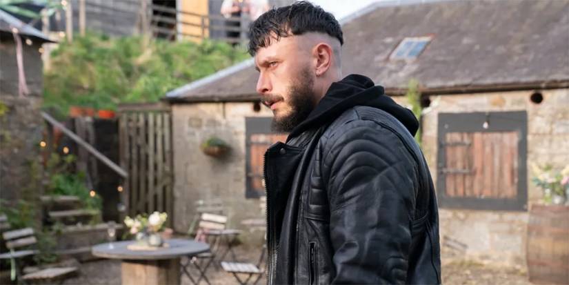 richard gadd as ruben seen walking down the street in half man 1