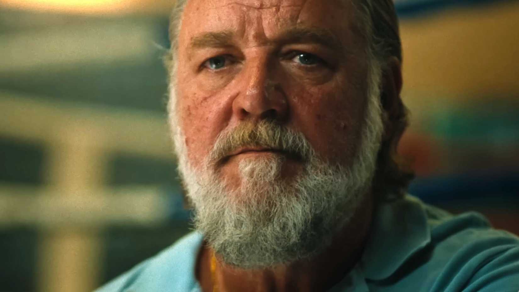 russell crowe is watching someone in beast 2