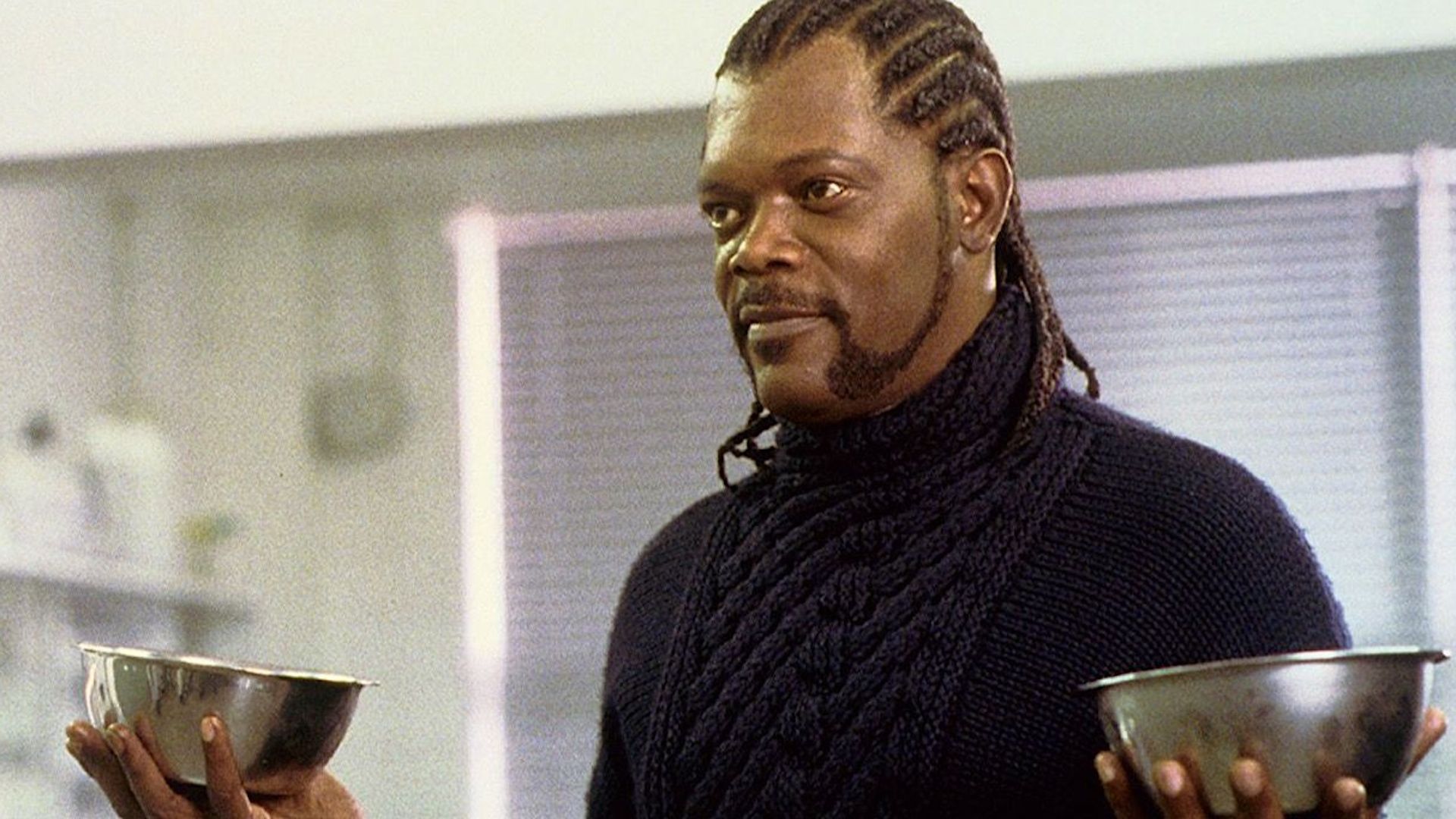 Samuel L. Jackson como Elmo McElroy em The 51st State