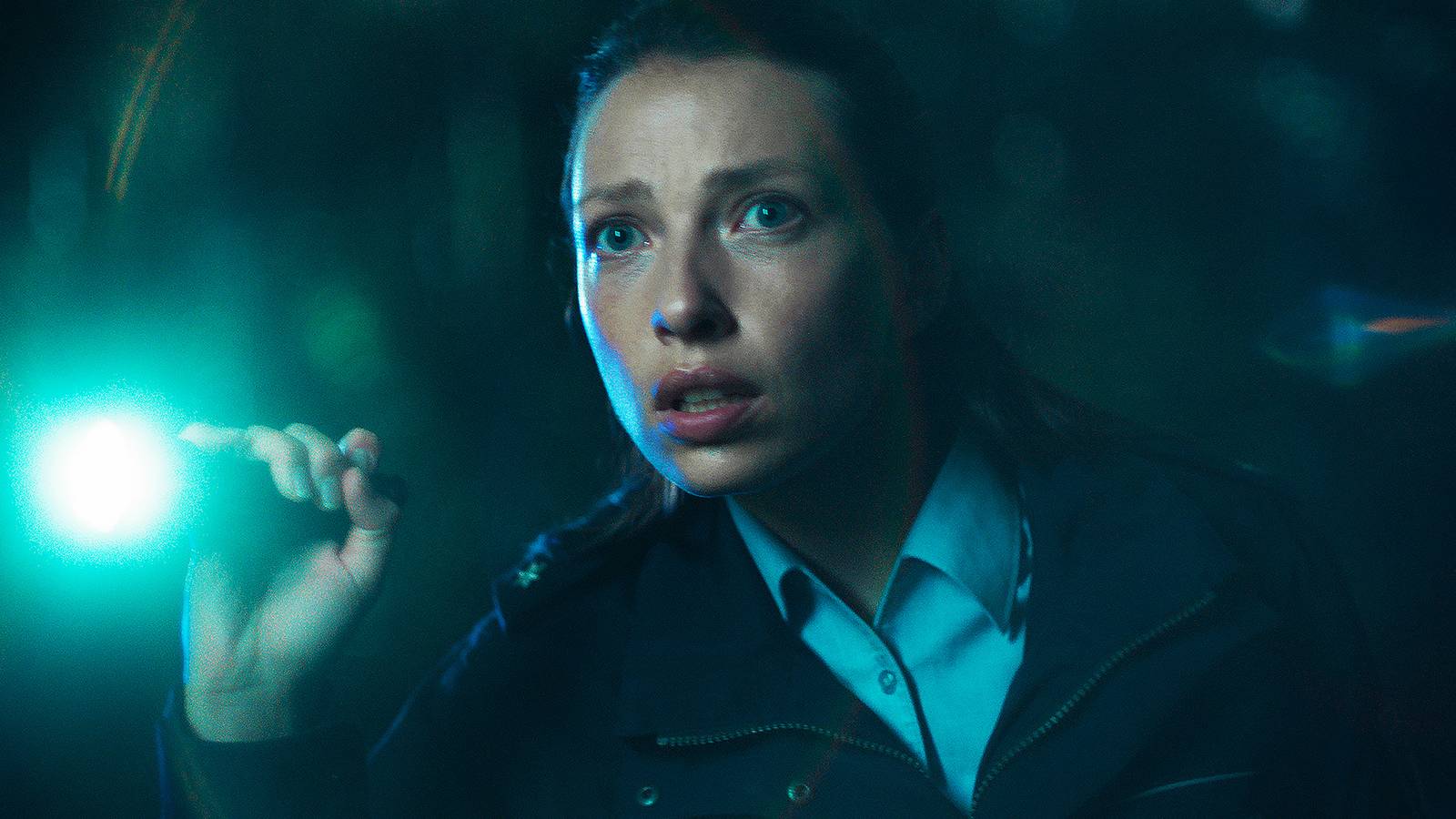 Netflix’s 6-Part Crime Thriller With Perfect Rotten Tomatoes Score Is One Of Its Best Netflix’s 6-Part Crime Thriller With Perfect Rotten Tomatoes Score Is One Of Its Best