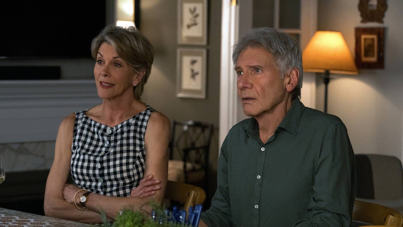 Paul and Julie looking surprised in Shrinking season 3