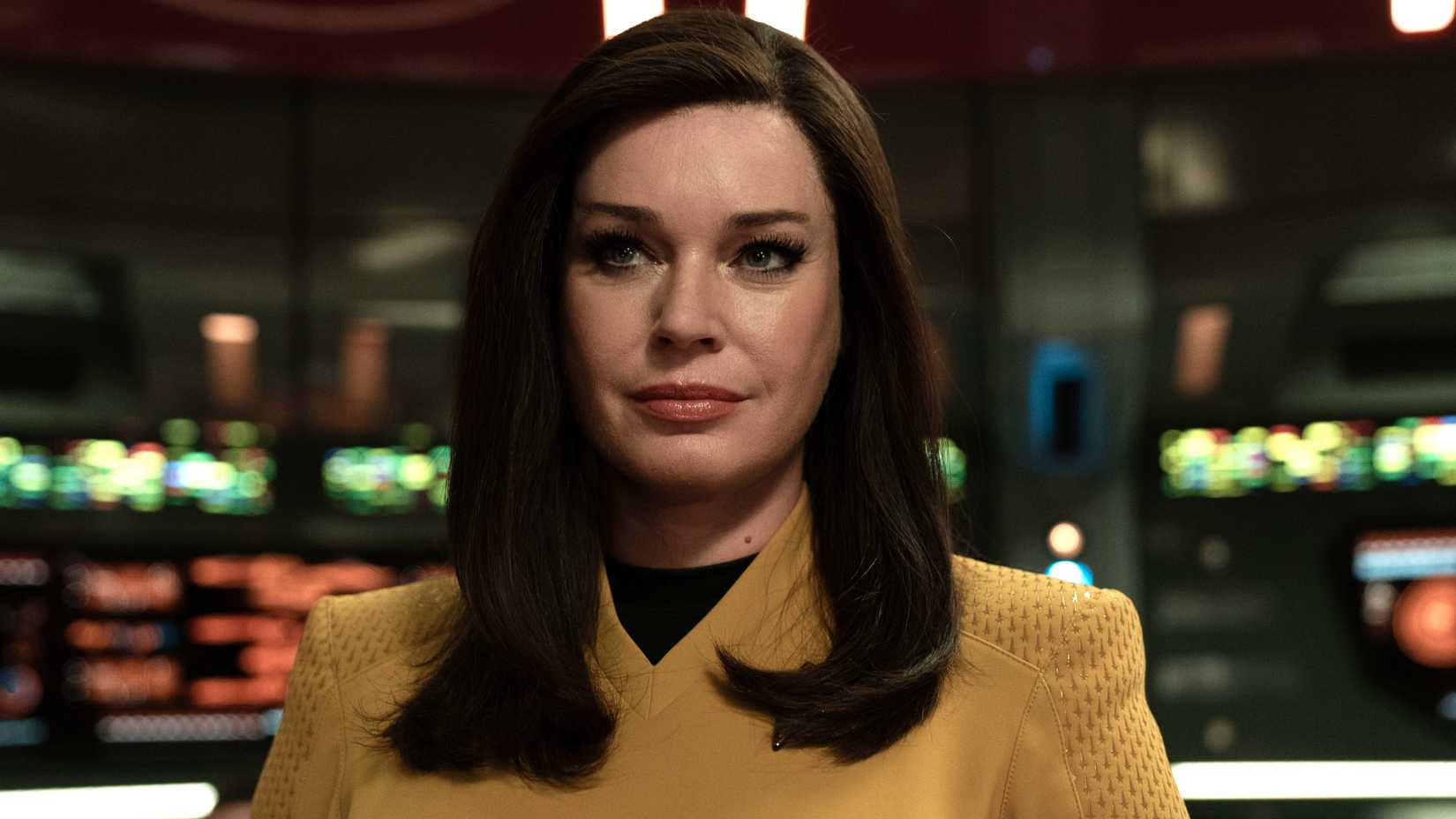 Rebecca Romijn as Number One Una Chin-Riley