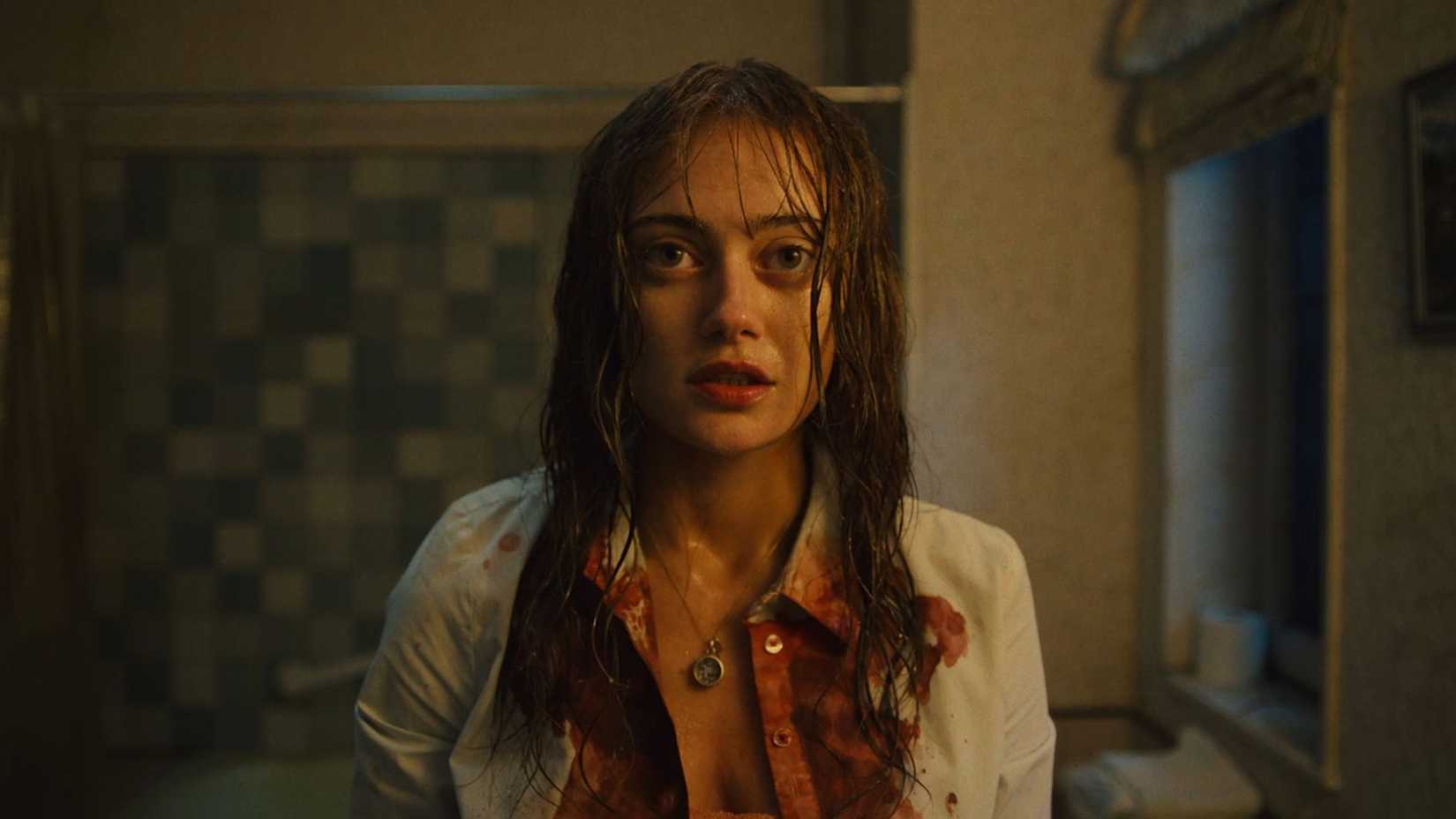 Ella Purnell as Rhiannon looking shocked in Sweetpea.