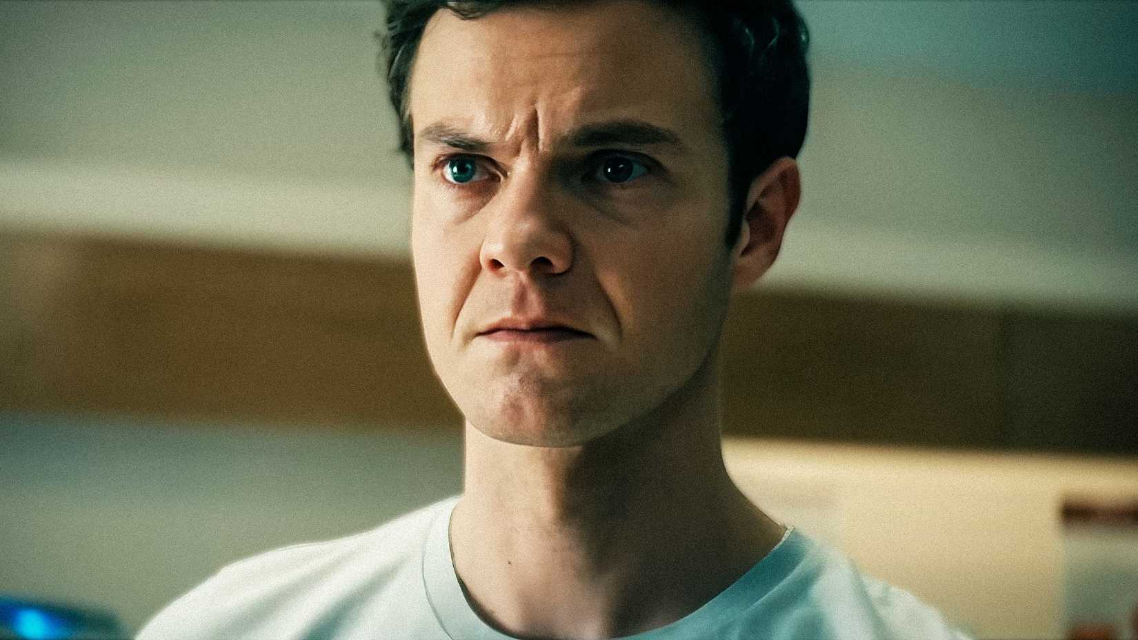 Jack Quaid como Hughie Campbell Jr. em The Boys.