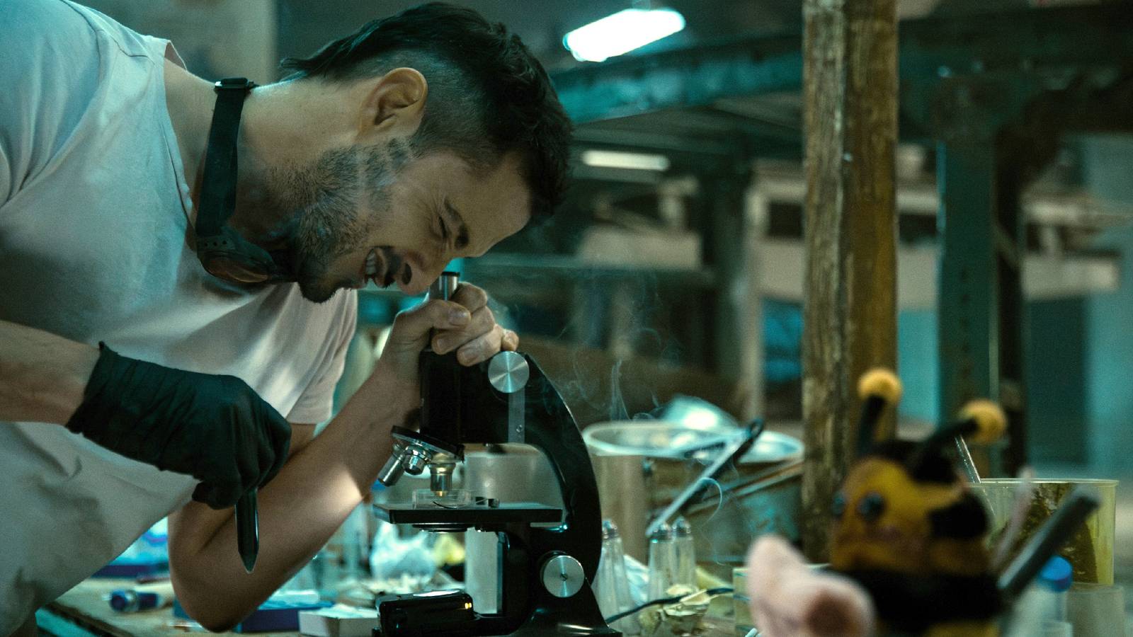 Prime Video's 10/10 Sci-Fi Series Keeps Breaking Its Own Rules
