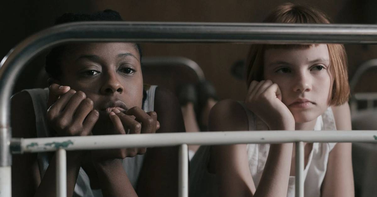 screenrant.com - Faith Roswell - Anya Taylor-Joy's 7-Part Netflix Masterpiece Series Is Aging Like Fine Wine