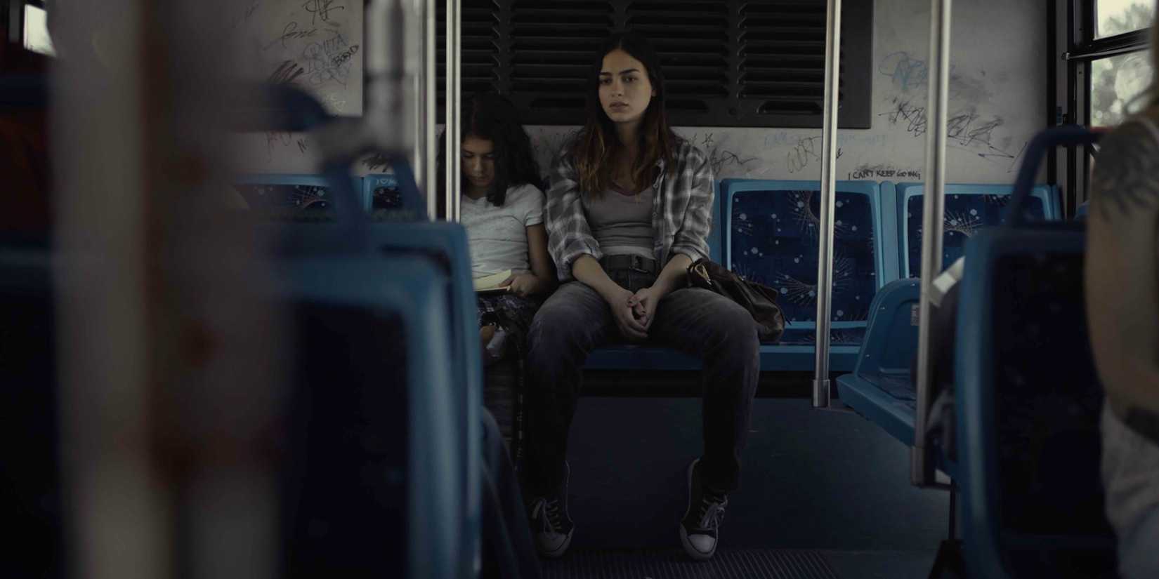 Melissa Barrera em All The World is Sleeping