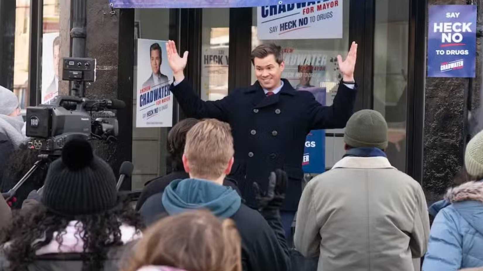 Andrew Rannells como Andrew Chadwater em Deli Boys