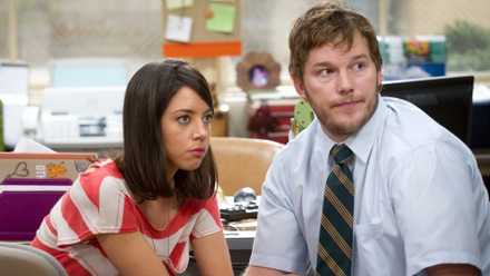 Andy (Chris Pratt) and April (Aubrey Plaza) in Parks and Recreation.