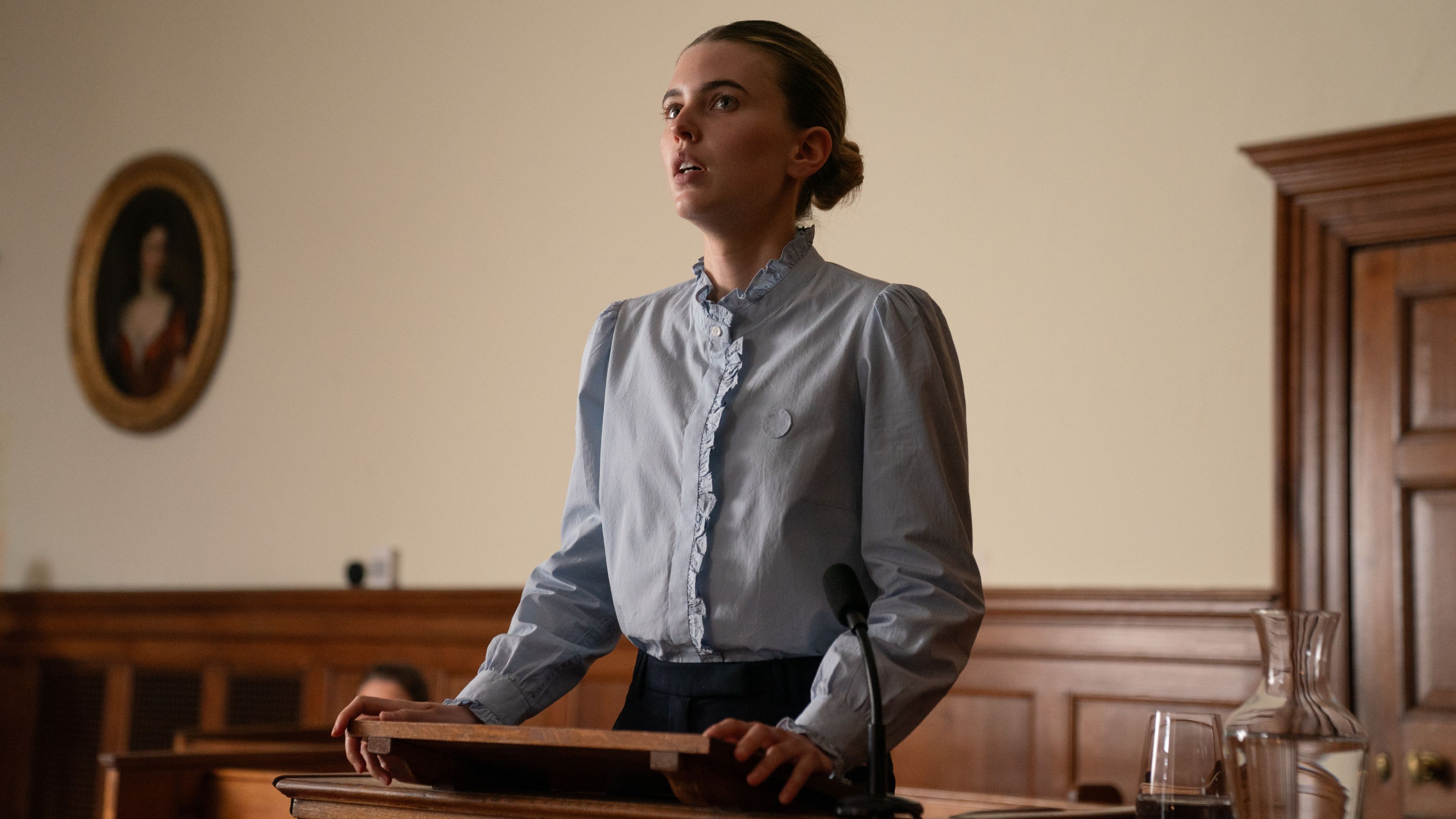 Becca Bell prestando depoimento