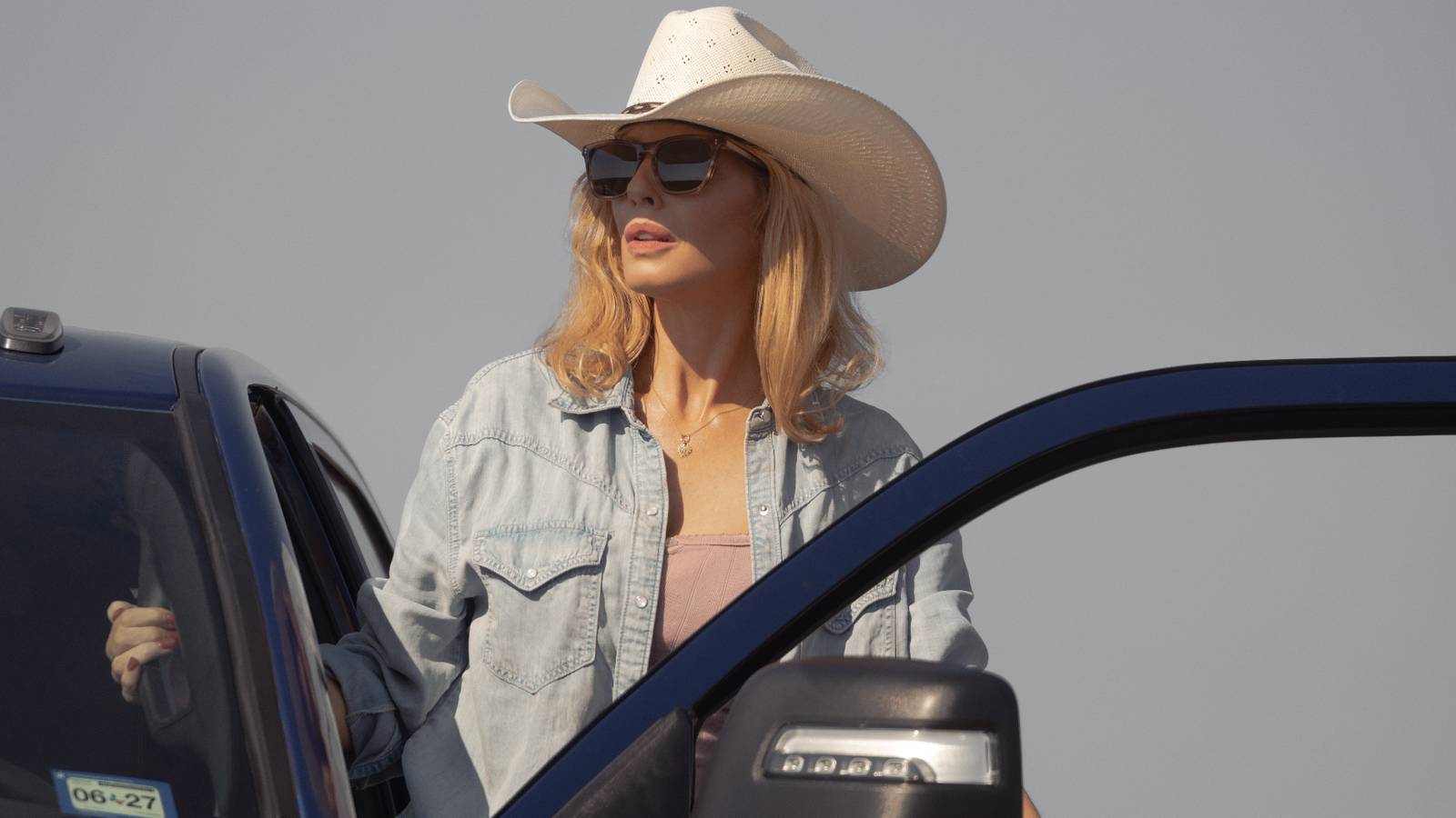 Dutton Ranch Spinoff: Beth And Rip Reverse Yellowstone's Premise In South Texas