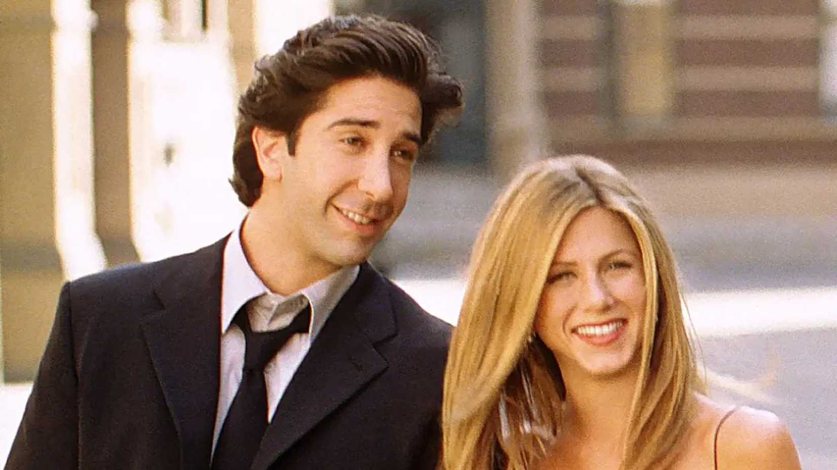 Friends co-stars David Schwimmer and Jennifer Aniston