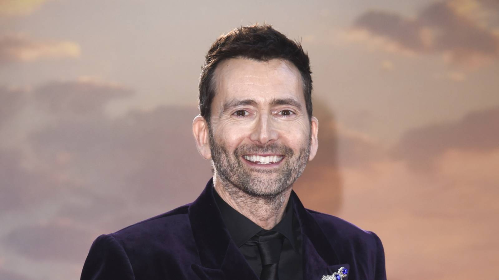 David Tennant’s Finale To Hit 3-Part Fantasy Series Becomes Worldwide ...