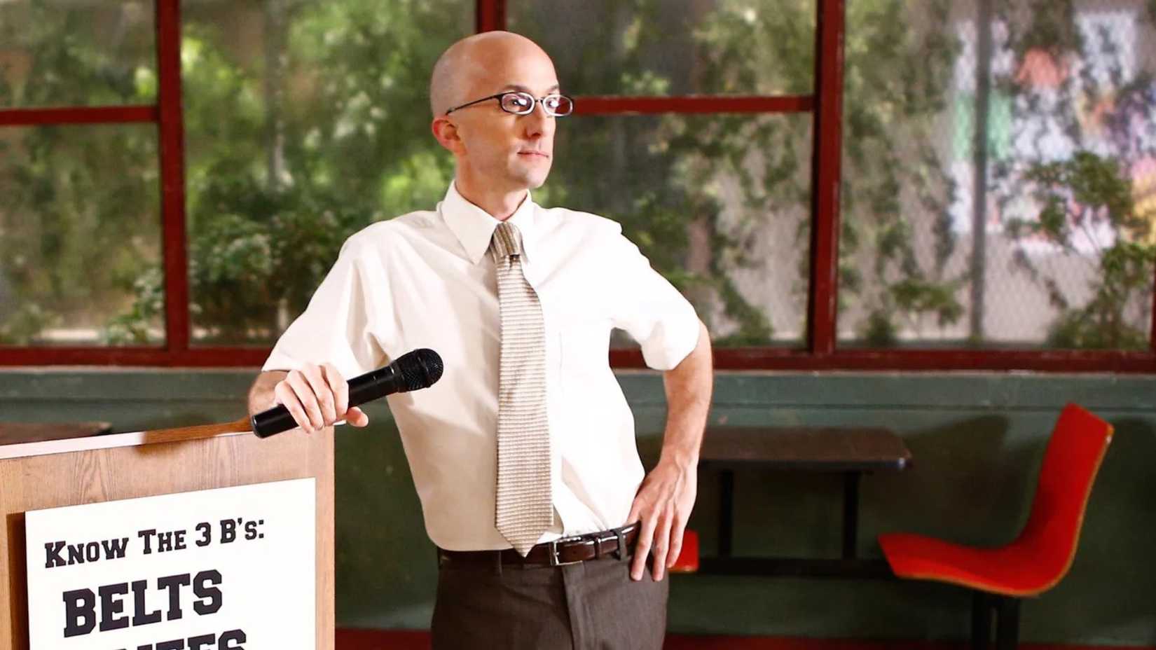Jim Rash como Dean Craig Pelton em Community