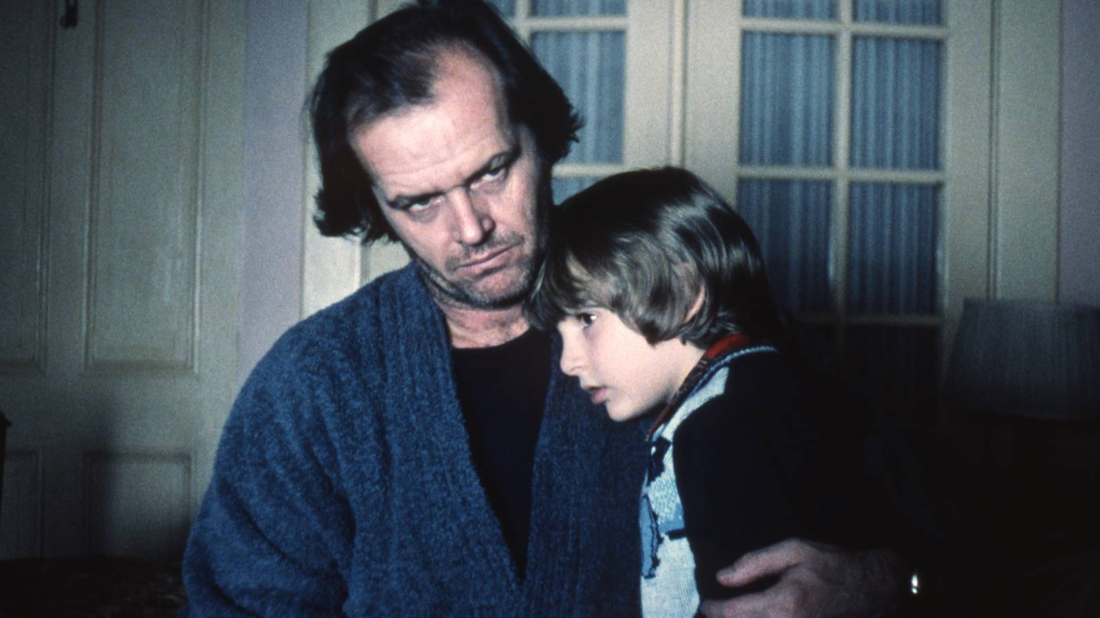 6 Horror Books Better Than Stephen King’s The Shining 6 Horror Books Better Than Stephen King’s The Shining