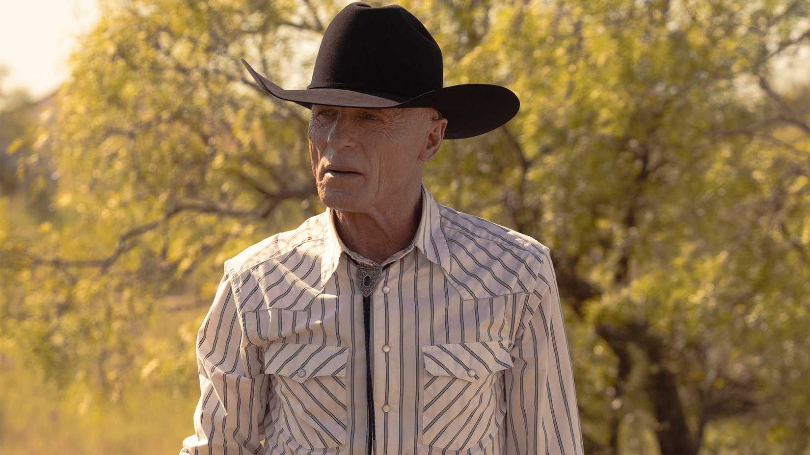 The Rlach Taylor Sheridan's Lead Dutton Ranch Star Reveals Season 1 Anger: