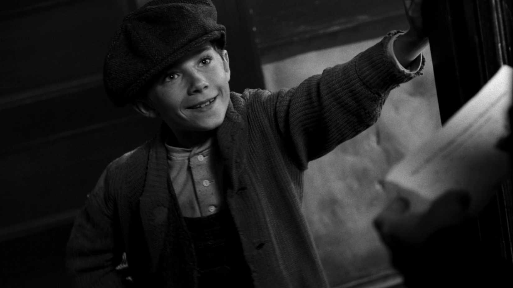 frankie in spider noir