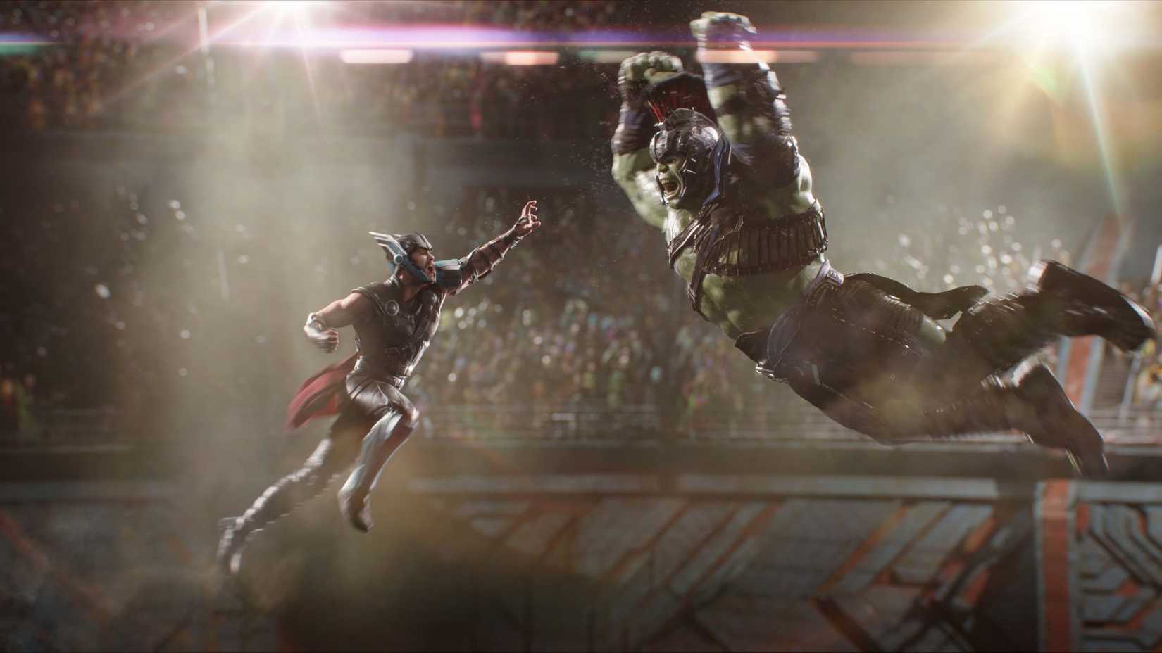 Hulk vs Thor in Thor: Ragnarok