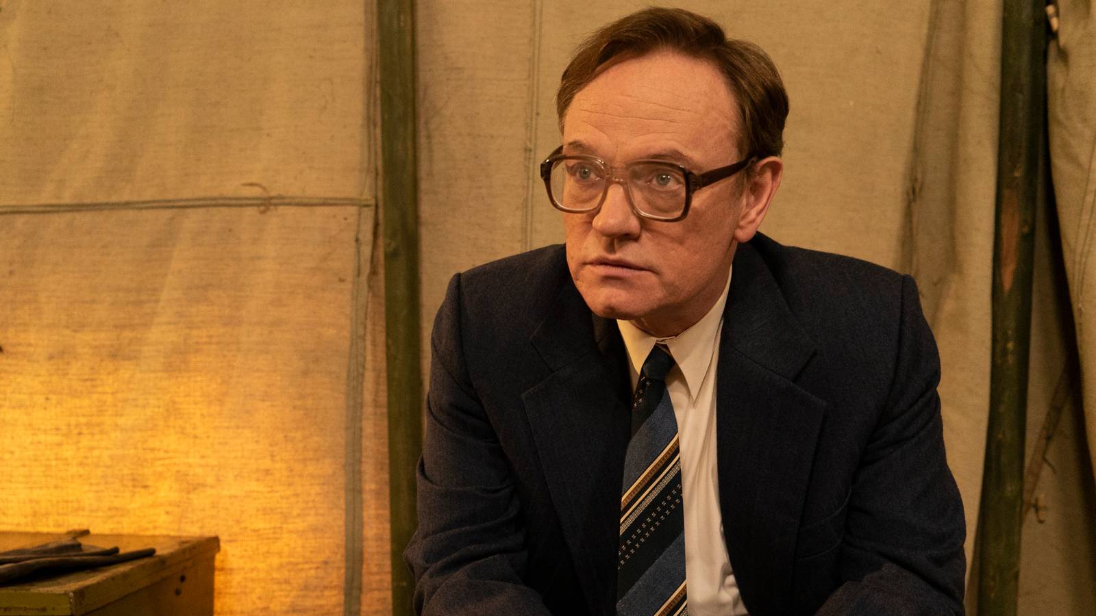 10 Critically Acclaimed Shows You Need To Watch Right Now