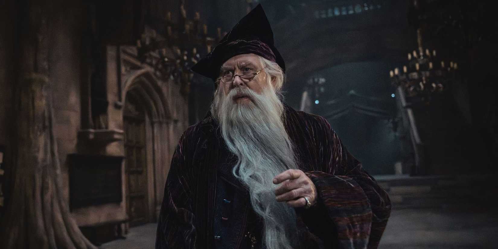 John Lithgow como Albus Dumbledore na nova série de Harry Potter