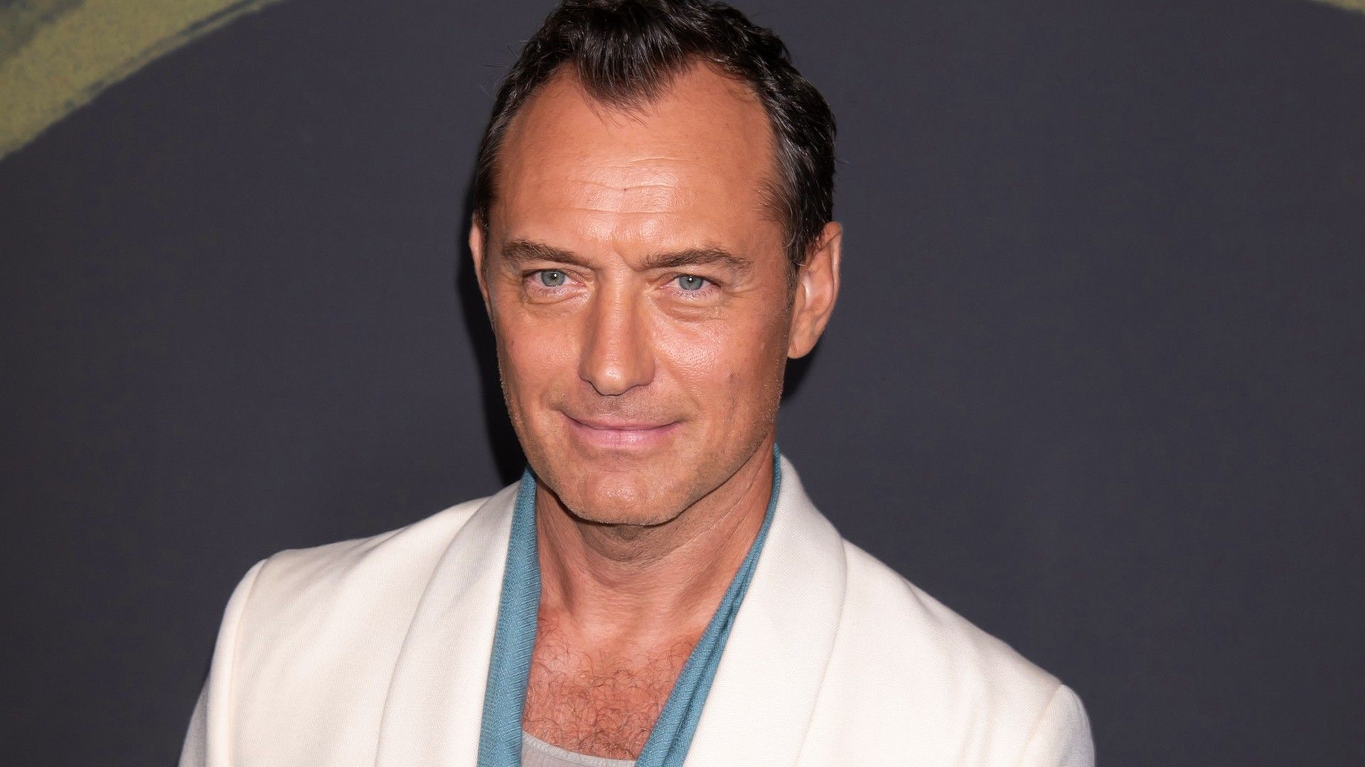 Jude Law's New Political Thriller Officially Ends His Strong Rotten Tomatoes Streak cover image