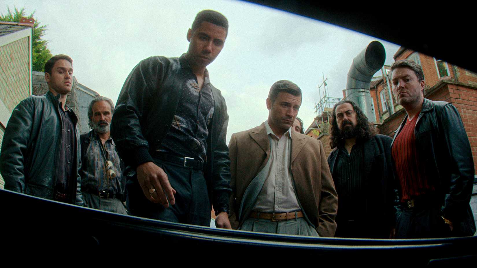 legends n s1 e2 00 45 51 07 2