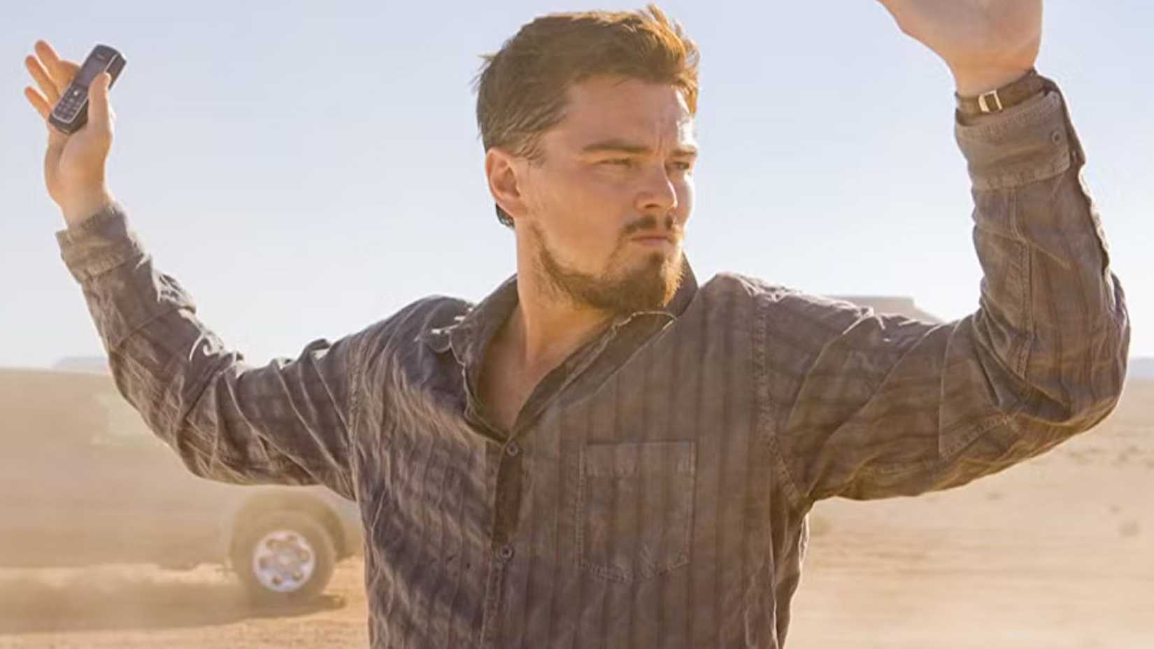 Leonardo DiCaprio no deserto em Rede de Mentiras