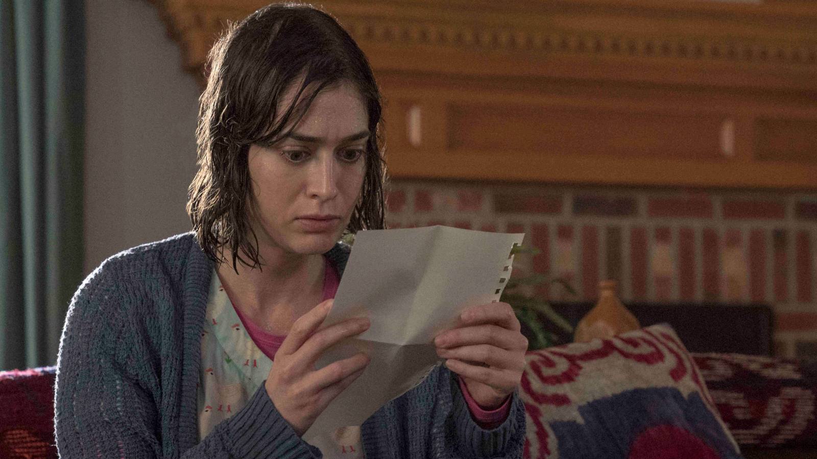 Twin Peaks Meets IT: Welcome to Derry in Hulu’s 2-Part Stephen King Series