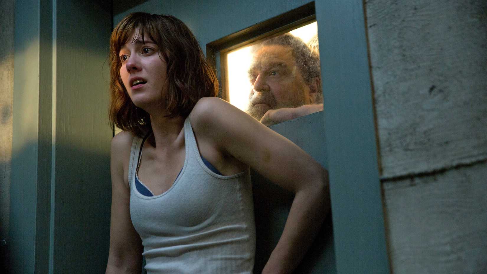 Mary Elizabeth Winstead and John Goodman in 10 Cloverfield Lane