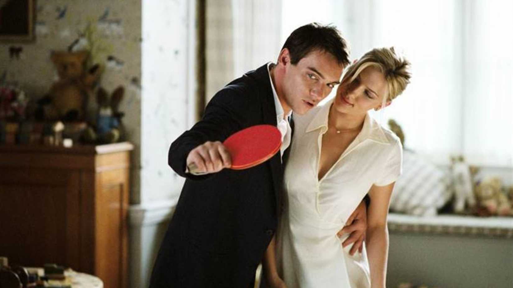Jonathan Rhys Meyers and Scarlett Johansson embrace in Match Point