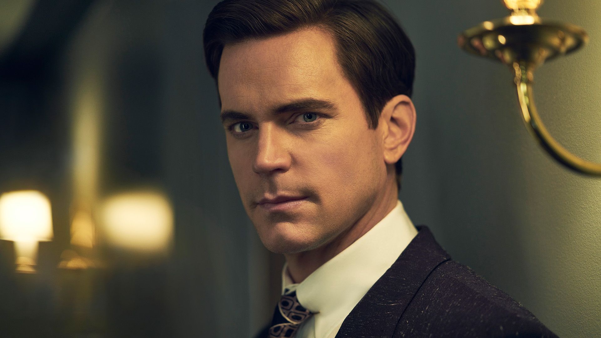 After 10 Years, Ryan Gosling’s Hit Crime Thriller Shows Why Matt Bomer’s New Villain Role In The Day Of The Jackal Is Perfect
