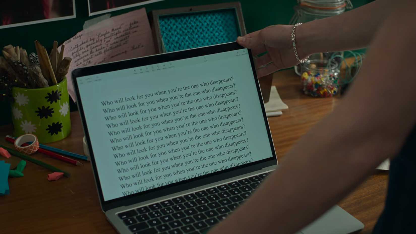 pip looks at a page that repeats who will look for you when you re the one who disappears over and over on her computer in a good girl s guide to murder season 2 episode 6