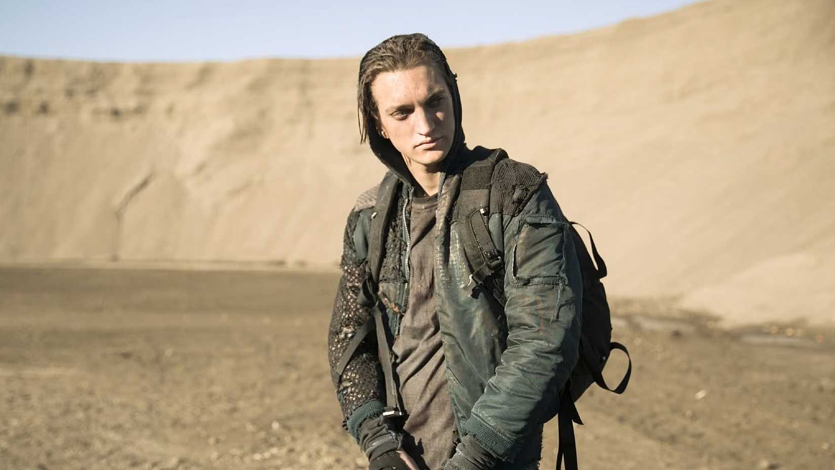 Richard Harmon in The 100