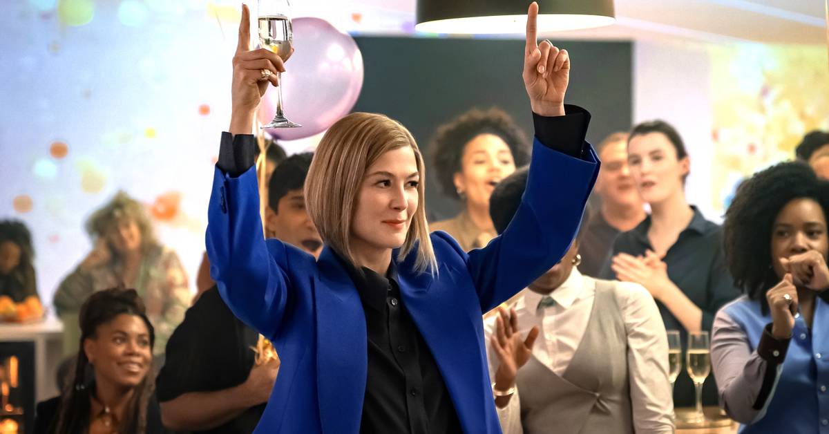 New Rosamund Pike Netflix Fantasy Remake's Key Change From The Original  Explained By Director & Cast