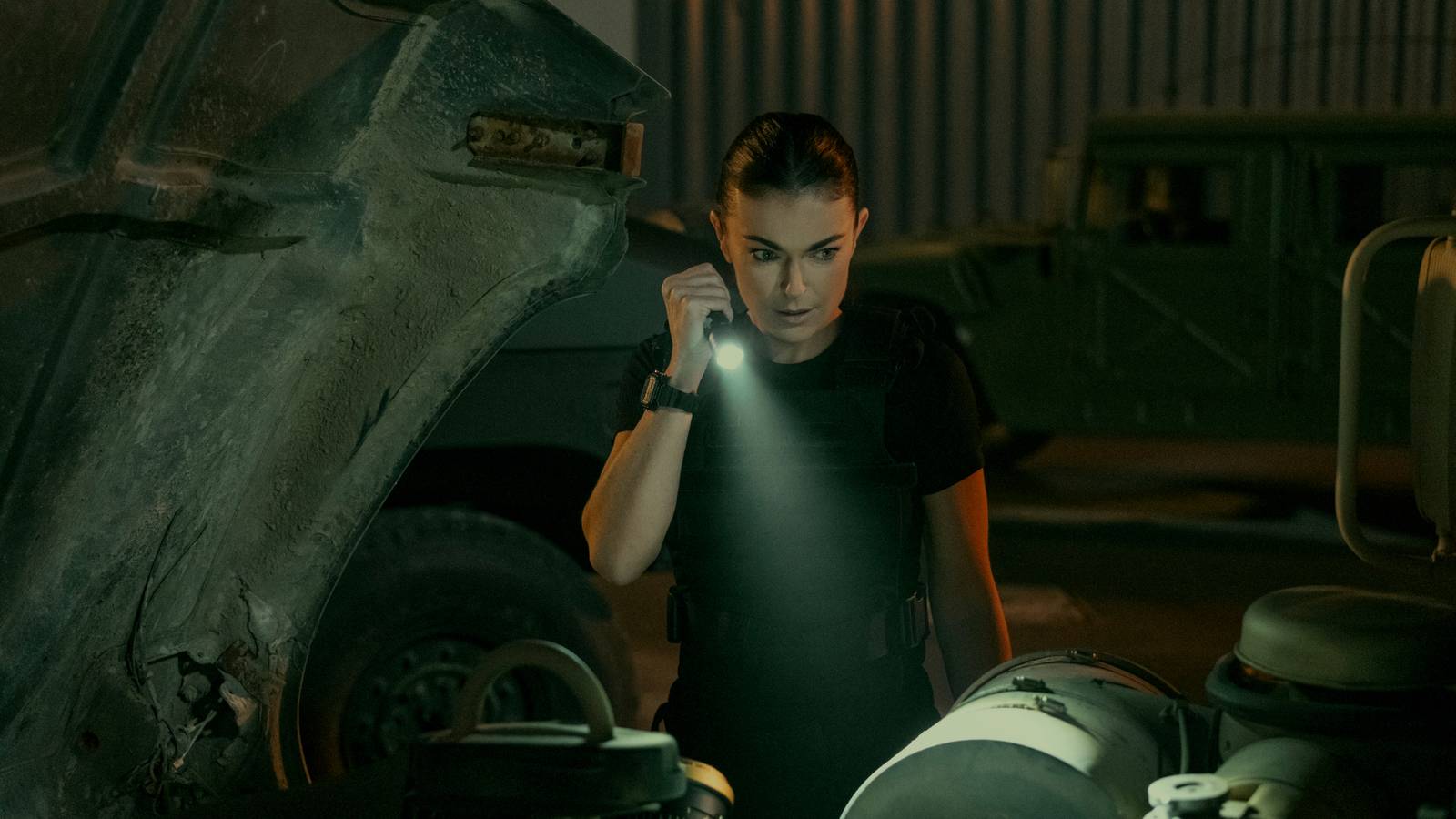 Prime Video's 10/10 Action Thriller Series Succeeds At Its Biggest Challenge