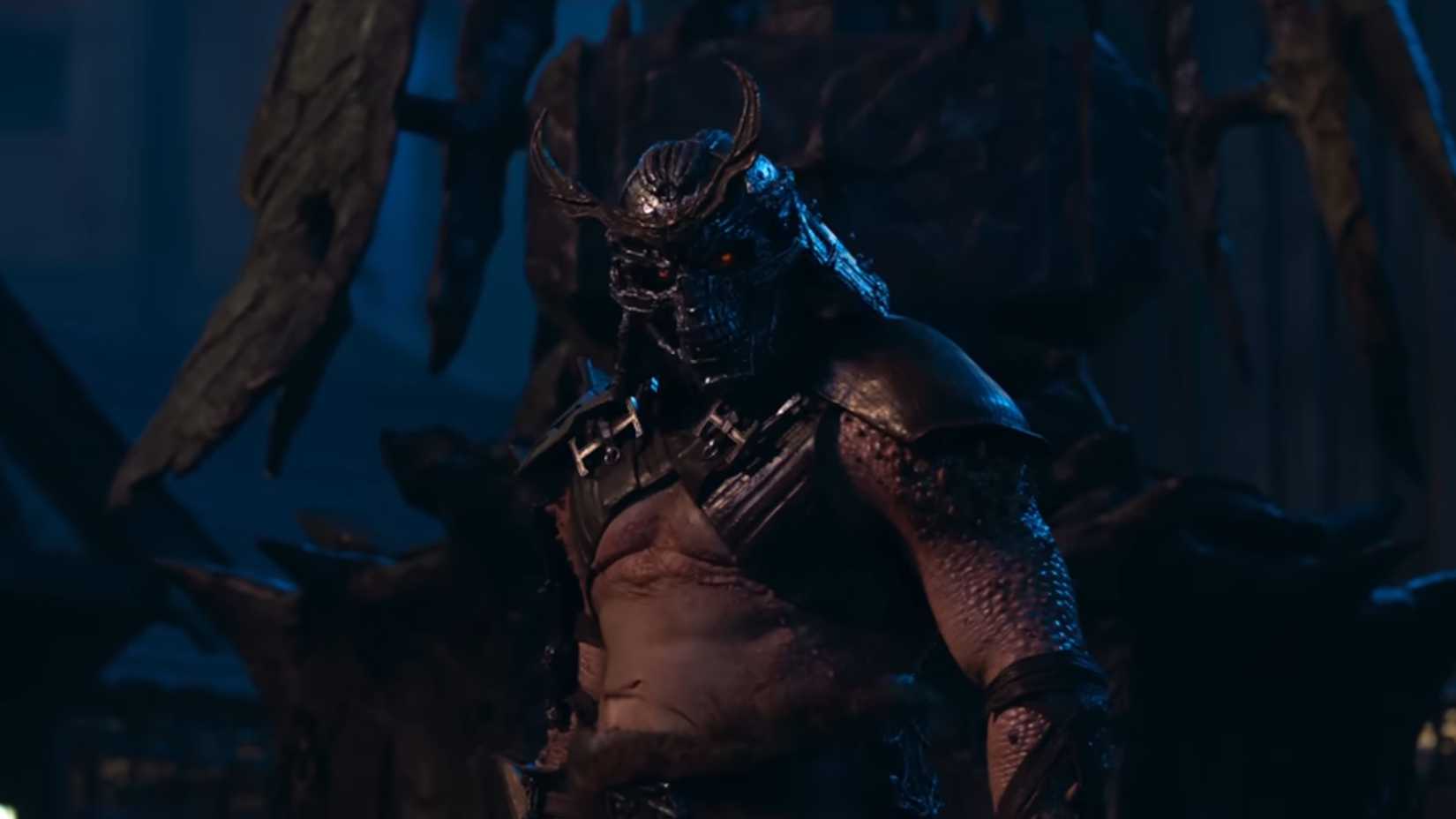 Shao Khan em cena de Mortal Kombat II