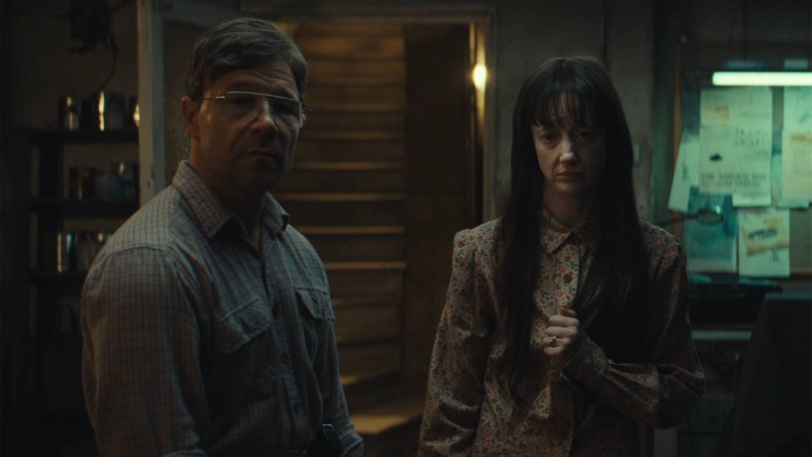 Stephen Graham Demands An Apology For Bad Behavior In Heel Clip