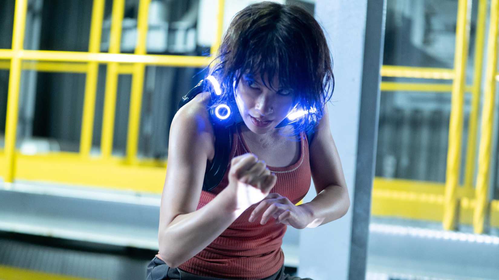Netflix's 22-Episode Sci-Fi Series Deserves Kudos For Making Live ...