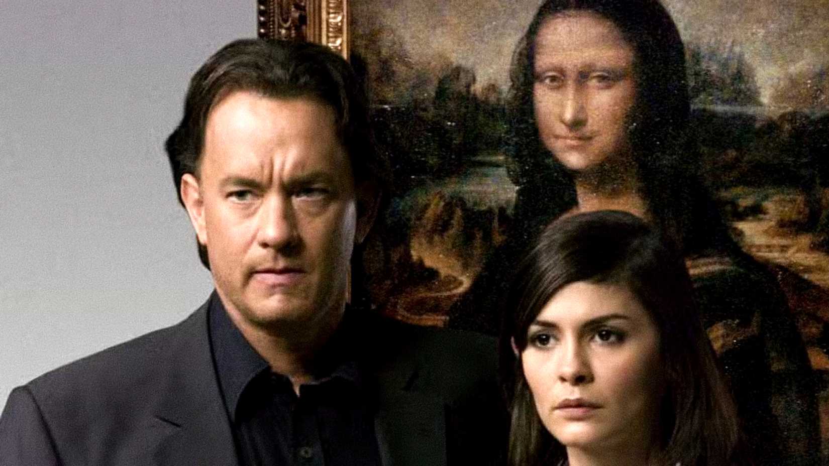 Robert Langdon e Sophie Neveu diante da Mona Lisa