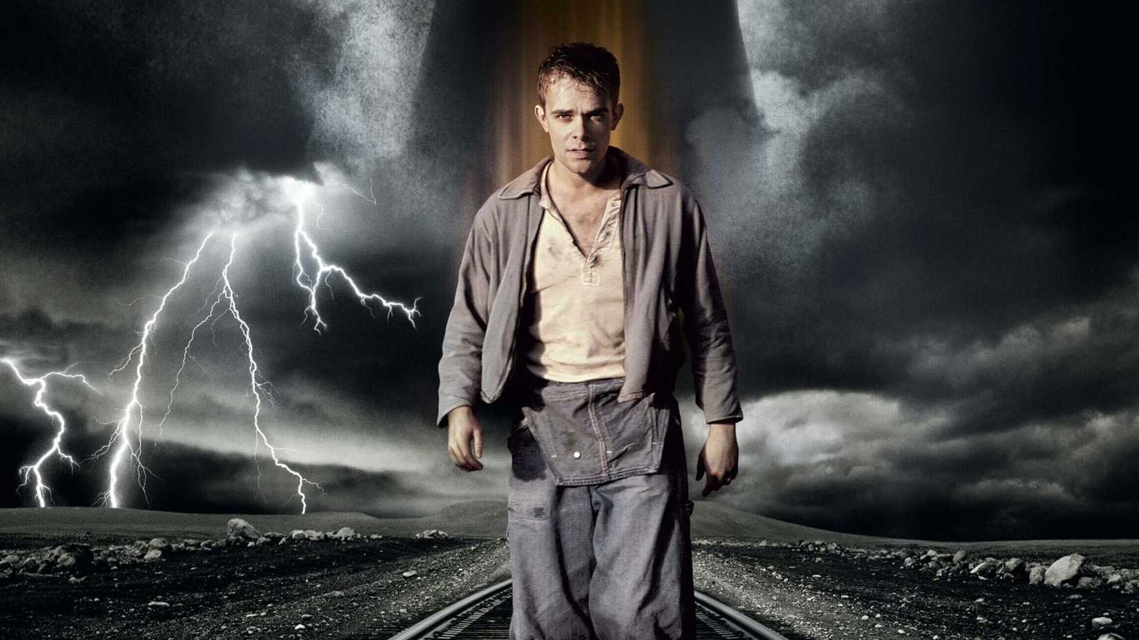 Ben Hawkins em cena de Carnivàle