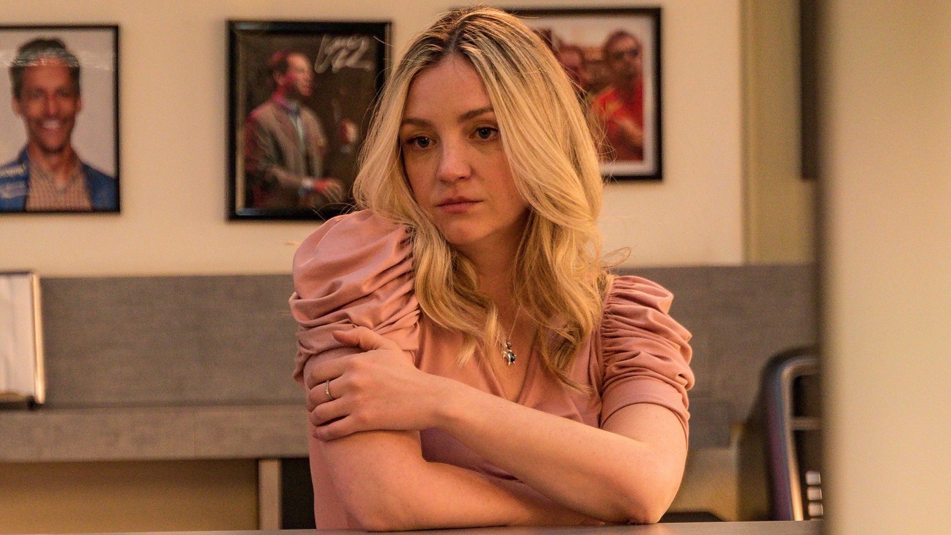 Hulu's Comedy-Drama Hasn't Ended Yet, And It's Already A Classic image